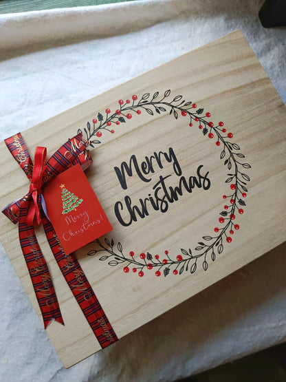 Christmas Gift Box - Holly Jolly